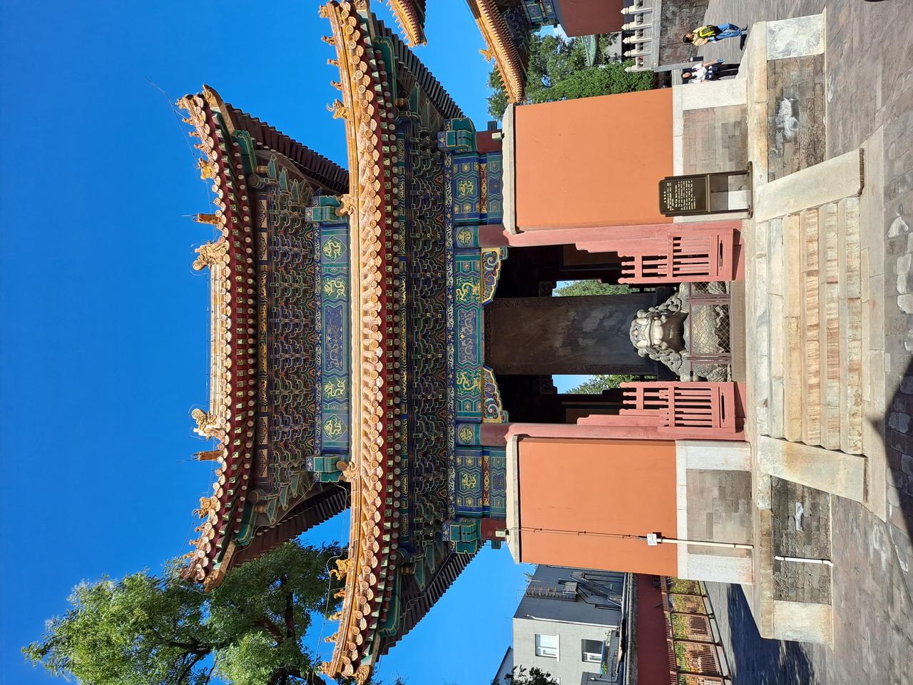 御碑亭:皇帝把祭祀判断留在石碑里