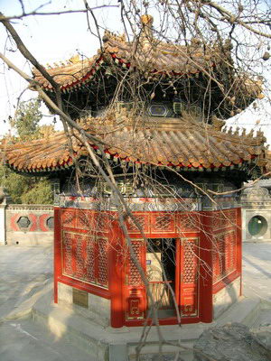 万寿寺御碑亭