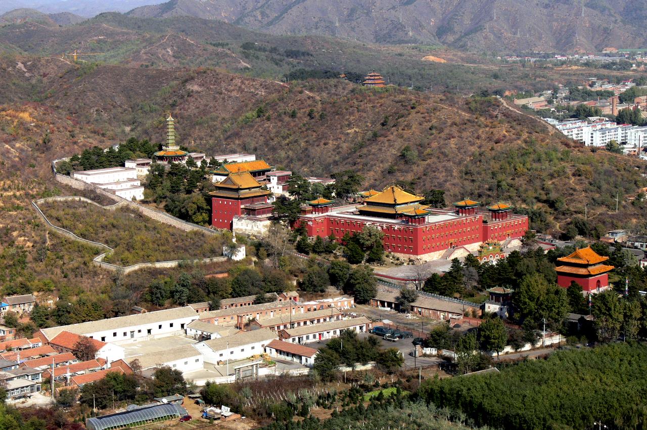 须弥福寿之庙妙高庄严殿金顶