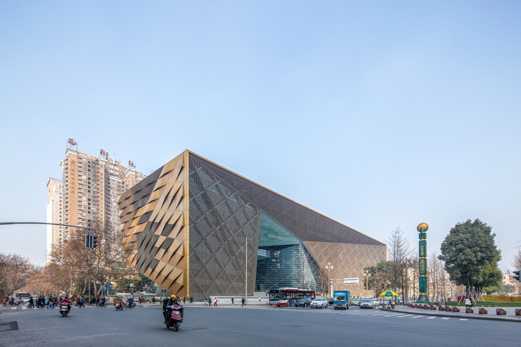 The Chengdu Museum's modern exterior features a distinctive