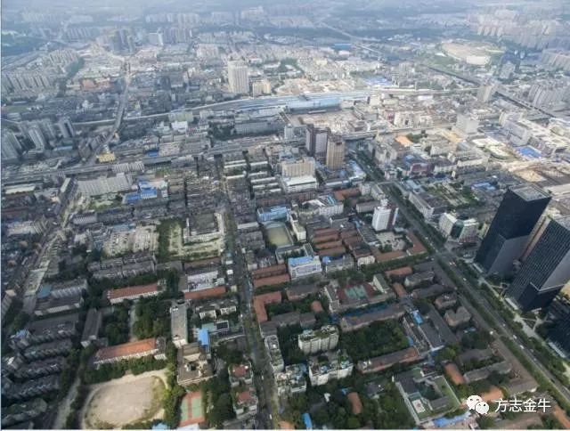铁路新村红砖楼群与俯瞰景观
