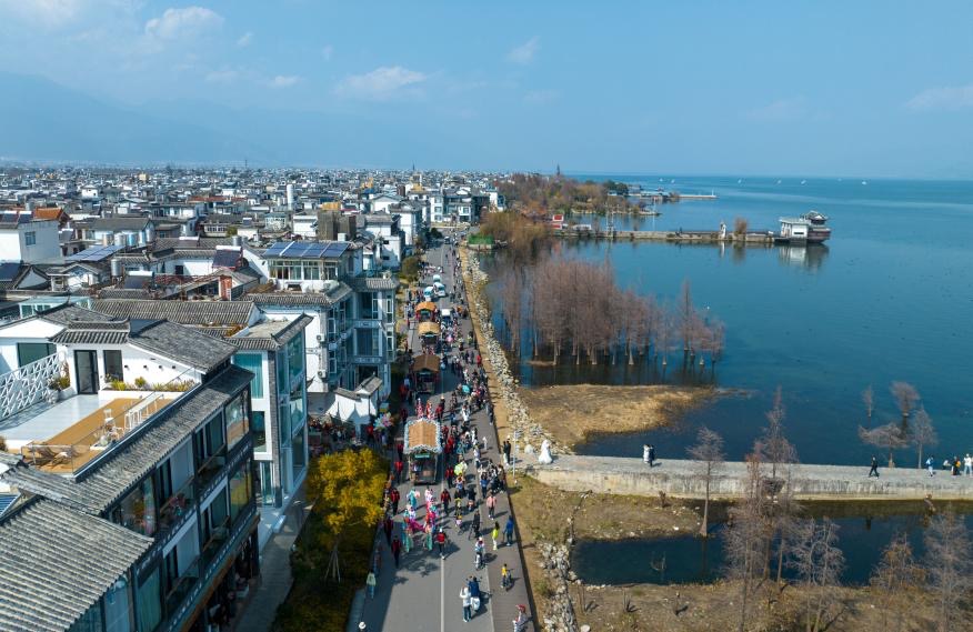 才村沿街民宿与生态廊道的空间关系