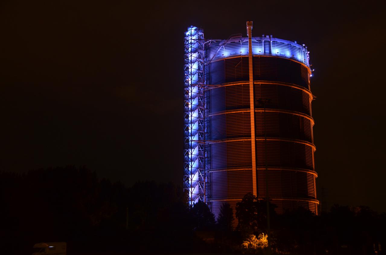 Gasometer 与 Neue Mitte 城市环境