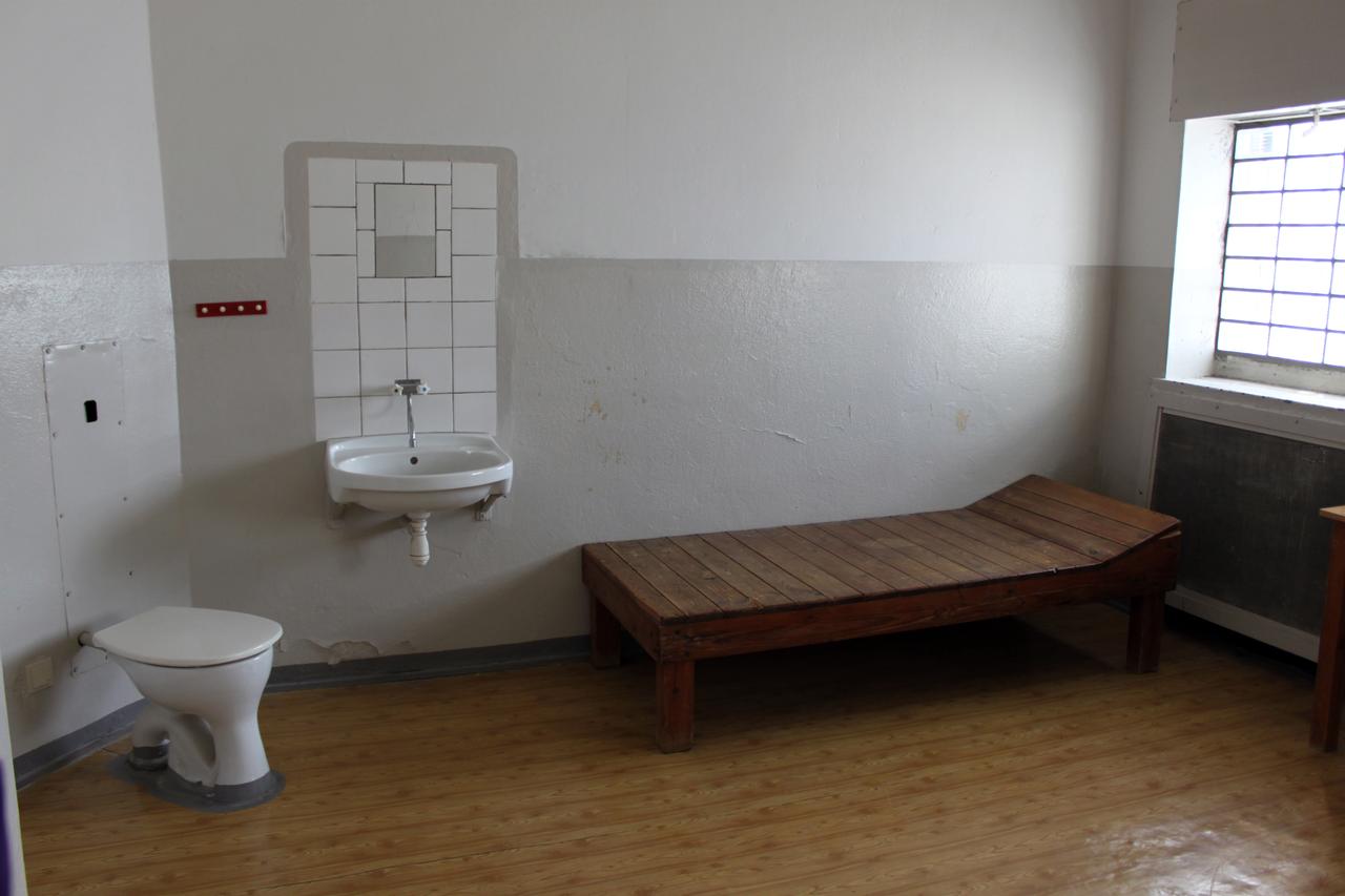 Preserved cell at Hohenschoenhausen prison