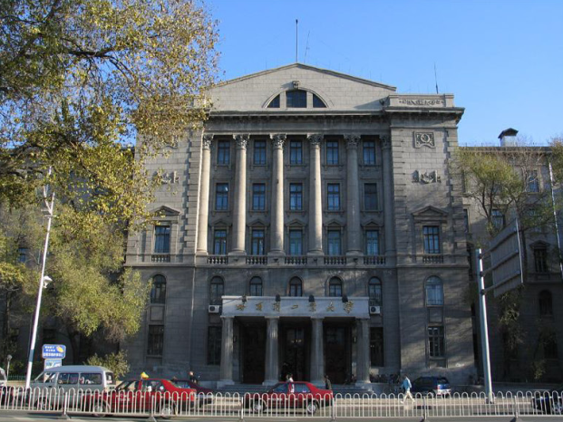 哈工大校园内其他历史建筑：土木楼