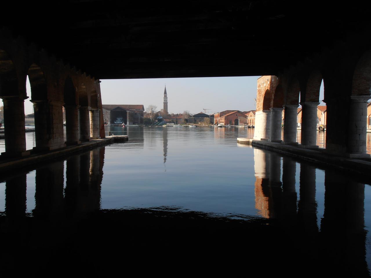 Gaggiandre 有顶船坞，今为 Biennale 展场