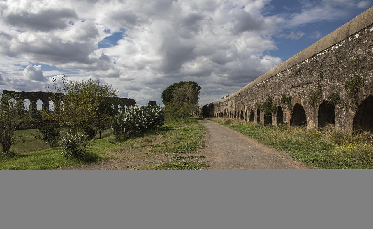 Parco degli Acquedotti 全景