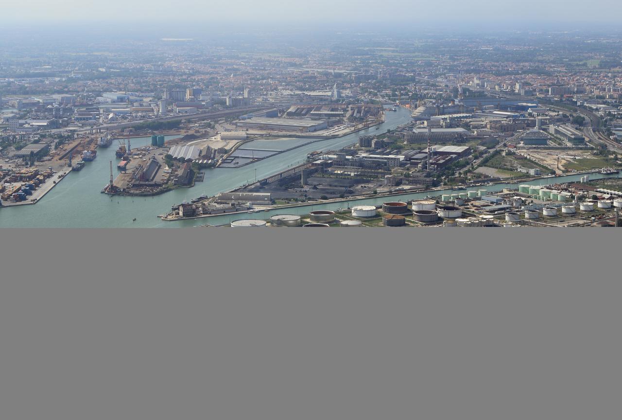 Porto Marghera 工业港航拍