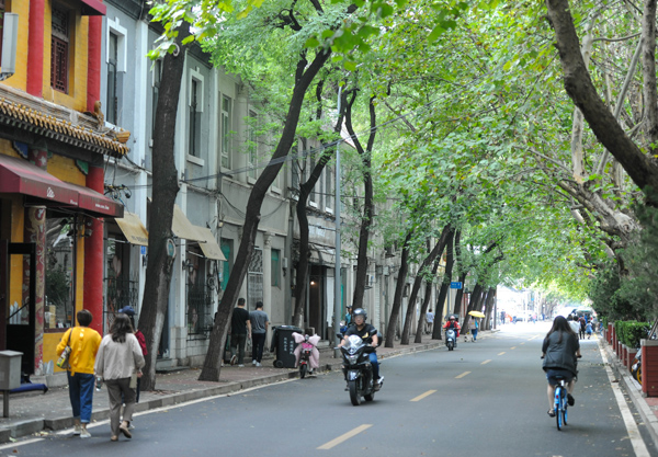 jinanjingsanlujiequ