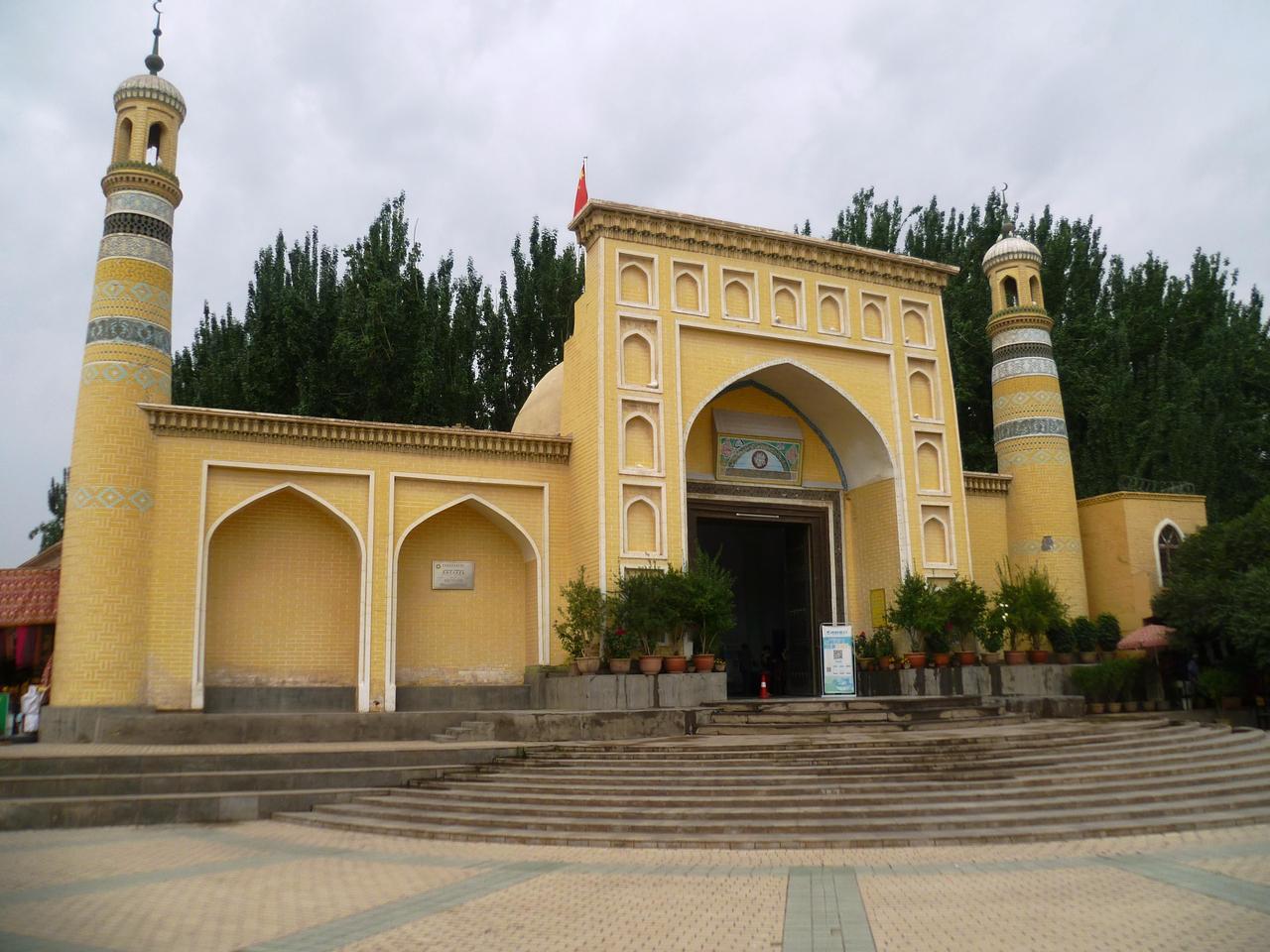 艾提尕尔清真寺与广场