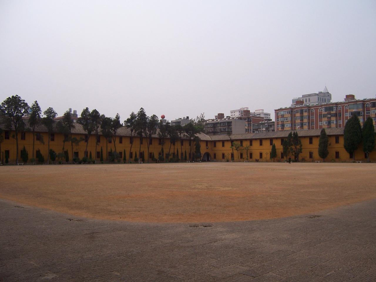 讲武堂中央操场，学员出操训练的场地