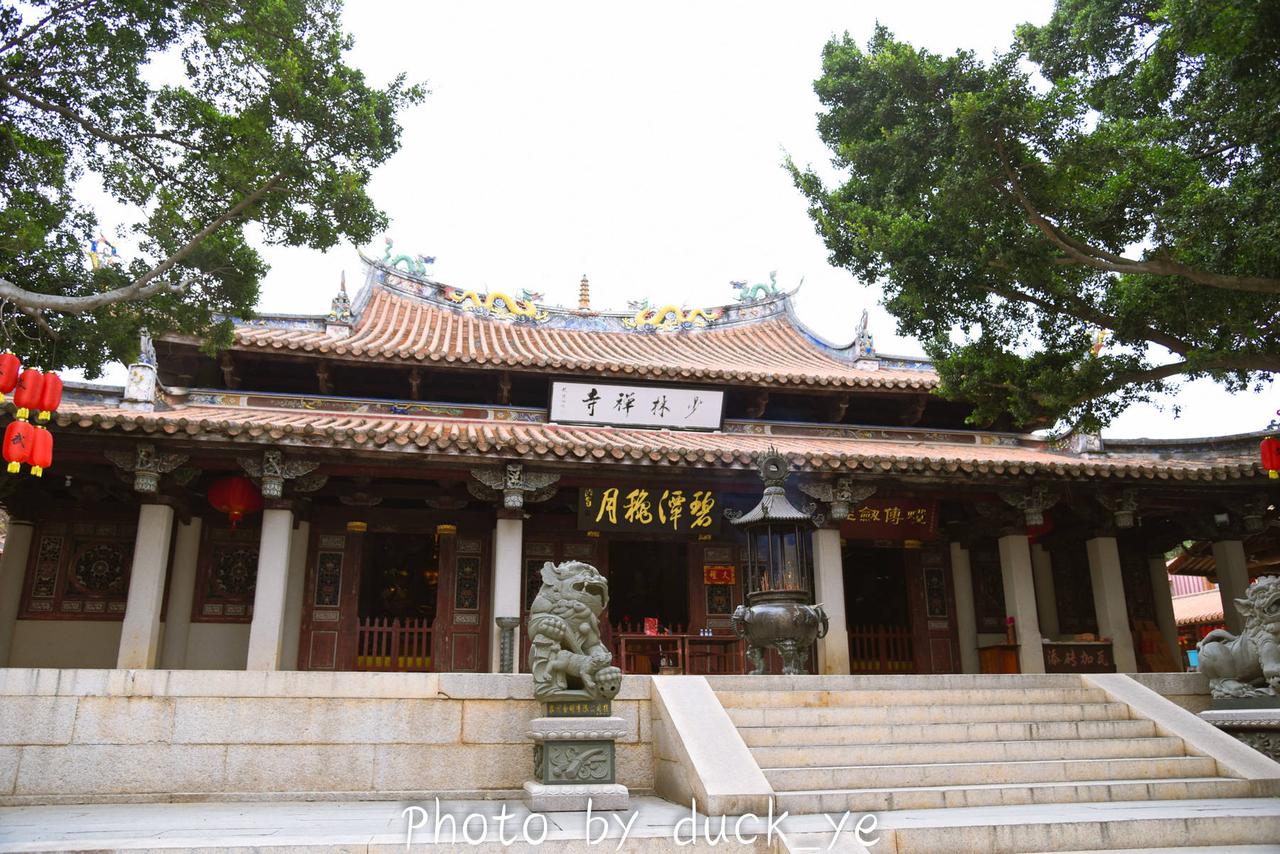 泉州少林寺演武堂，九开间的宽敞建筑