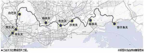 南头关拆除施工场景，检查站大棚正在被移除
