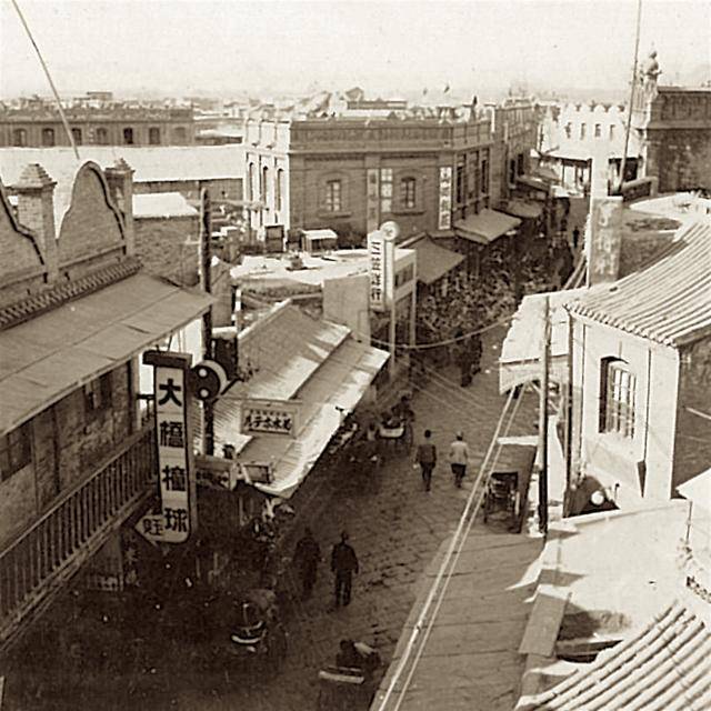 石家庄北站历史街景：正太铁路窄轨与沿街商铺