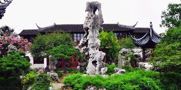 留园假山与亭台，传统园林中的社交空间