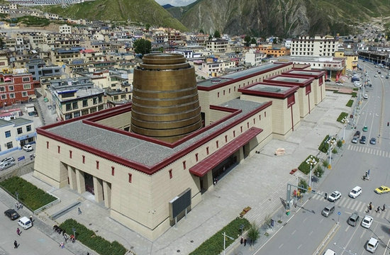 玉树州博物馆建筑外观