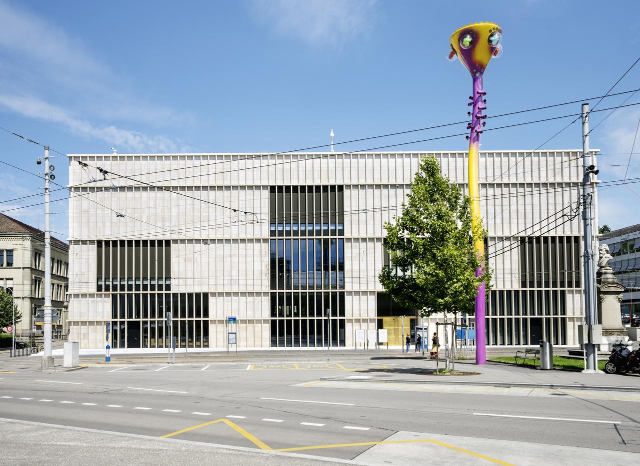 Chipperfield 扩建楼外观，Heimplatz 北侧视角